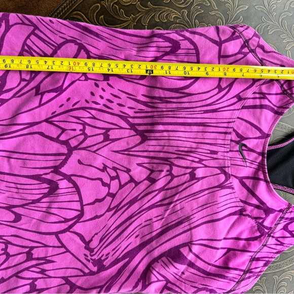 Nike athletic tank top - Picture 5 of 5